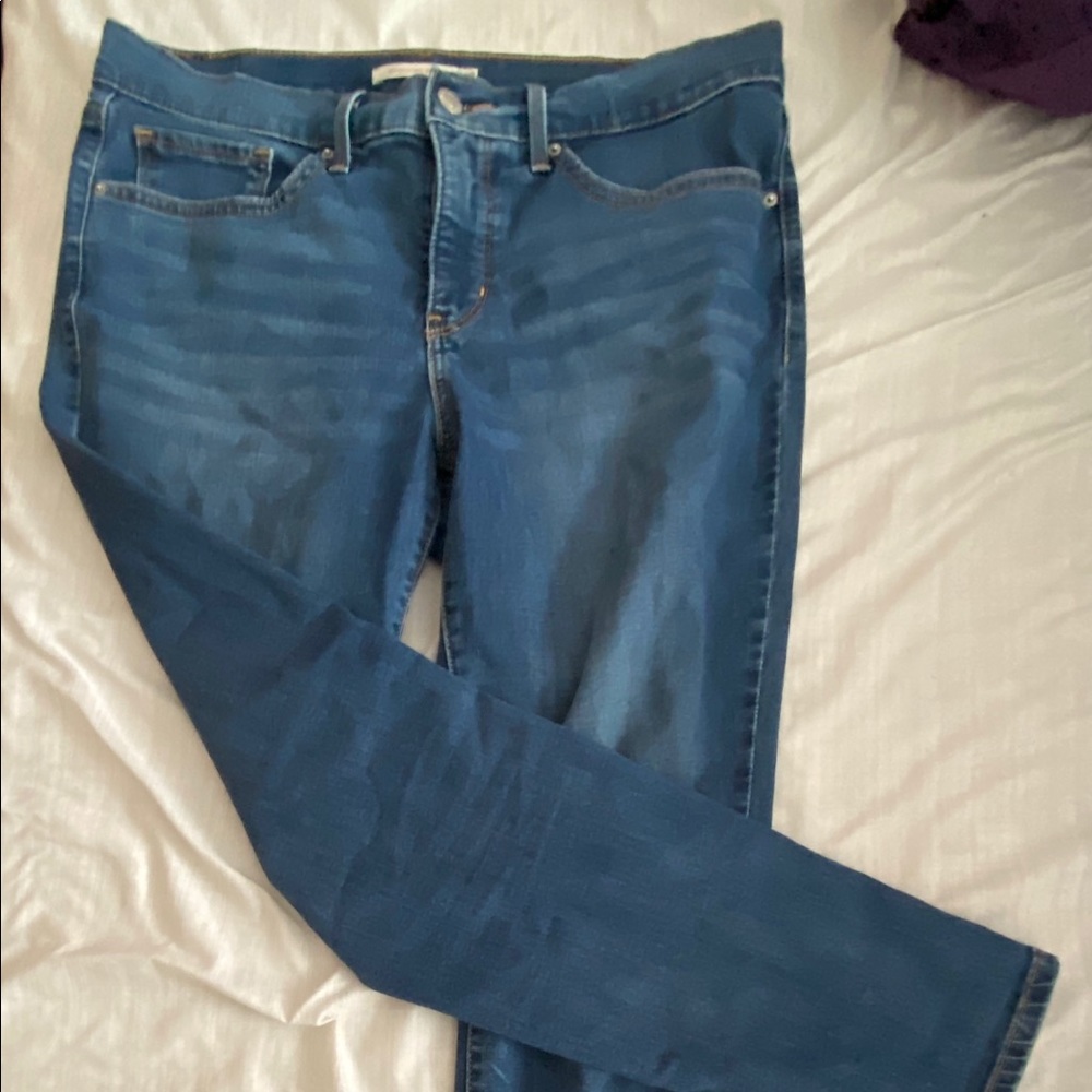 Levi’s 311 shaping skinny jeans